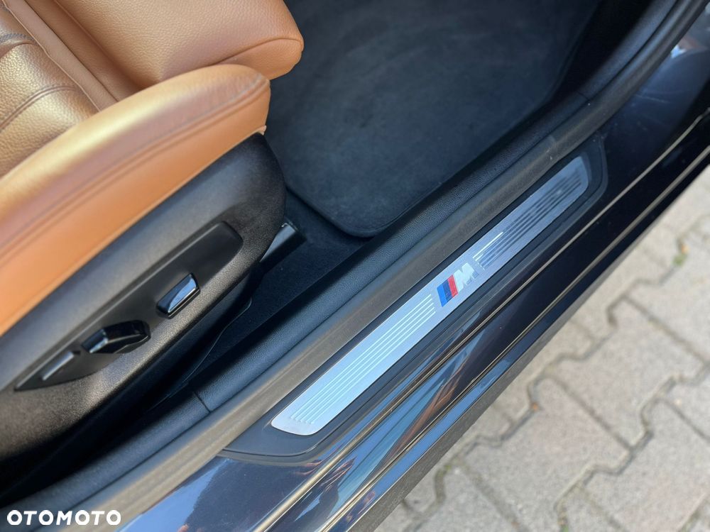 BMW Seria 5 530d xDrive mHEV M Sport sport - 24