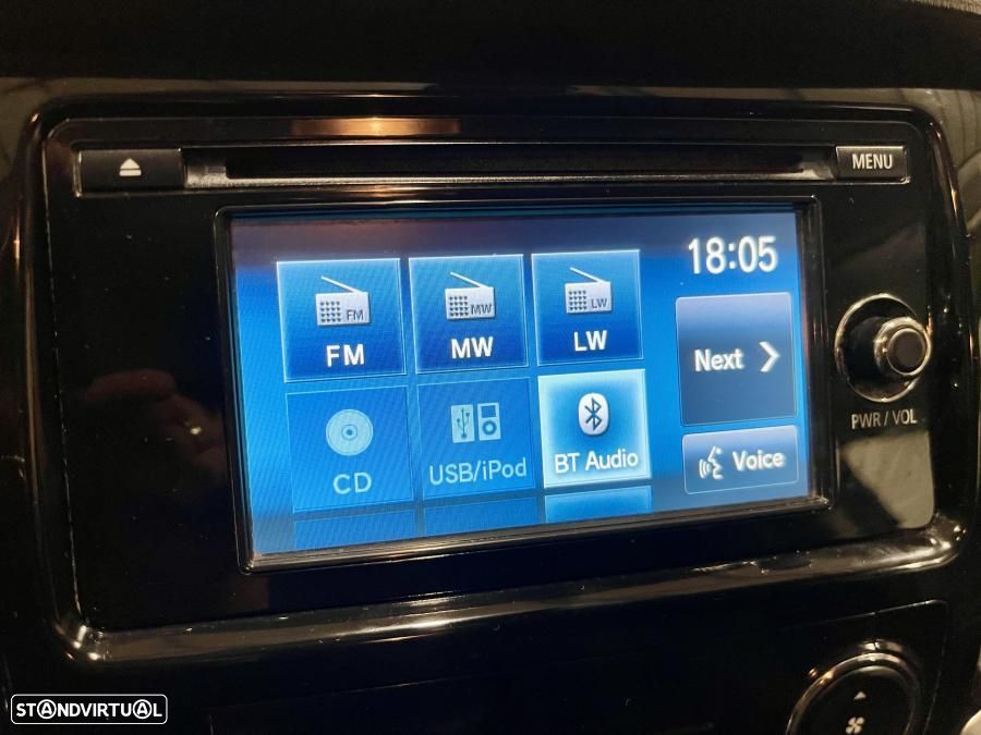 Mitsubishi L200 2.4 DI-D CD Sportbox Strakar 4WD - 18