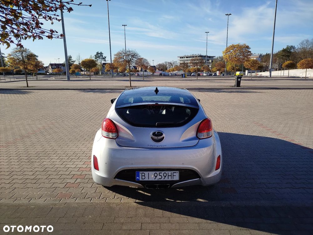 Hyundai Veloster 1.6 blue Premium - 4