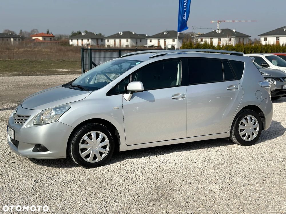 Toyota Verso 2.0 D-4D Luna - 3