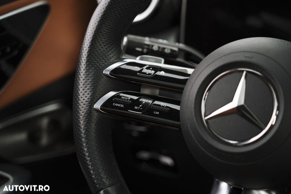 Mercedes-Benz GLC - 23