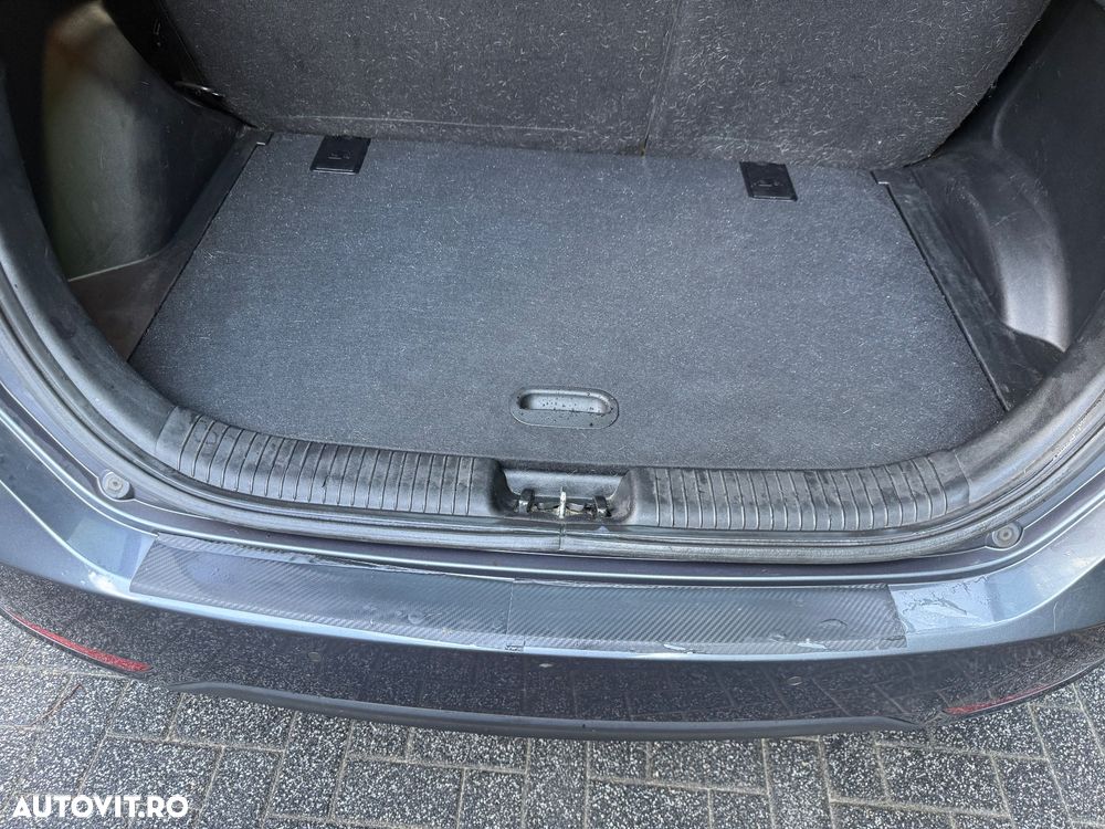 Hyundai ix20 - 19