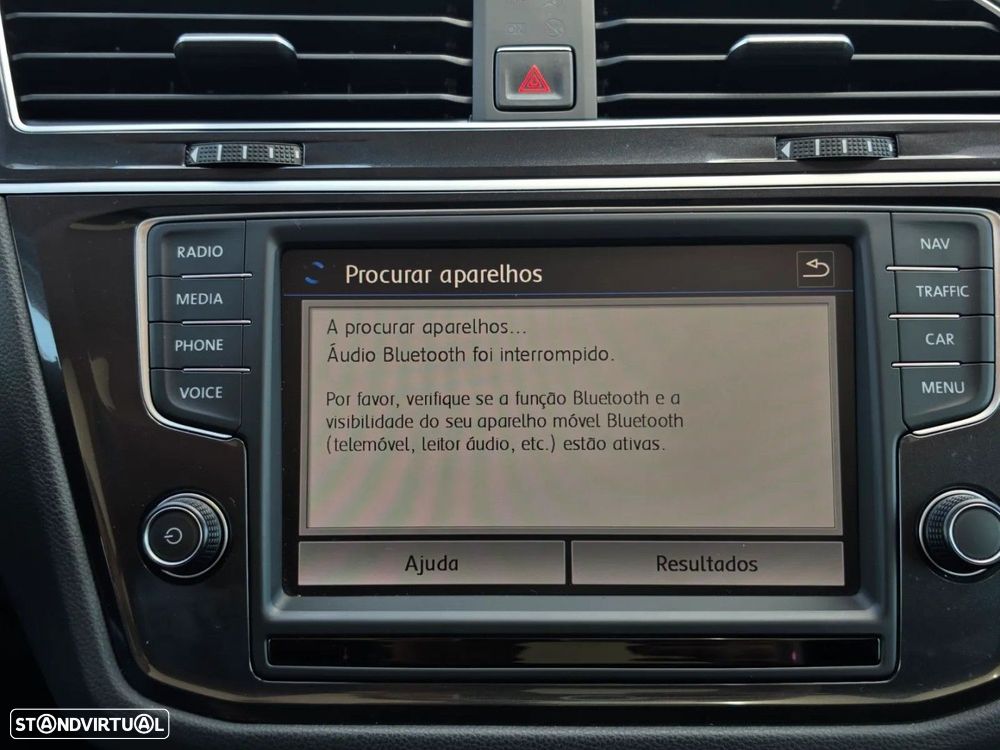 VW Tiguan 2.0 TDI Highline DSG 4Motion - 26