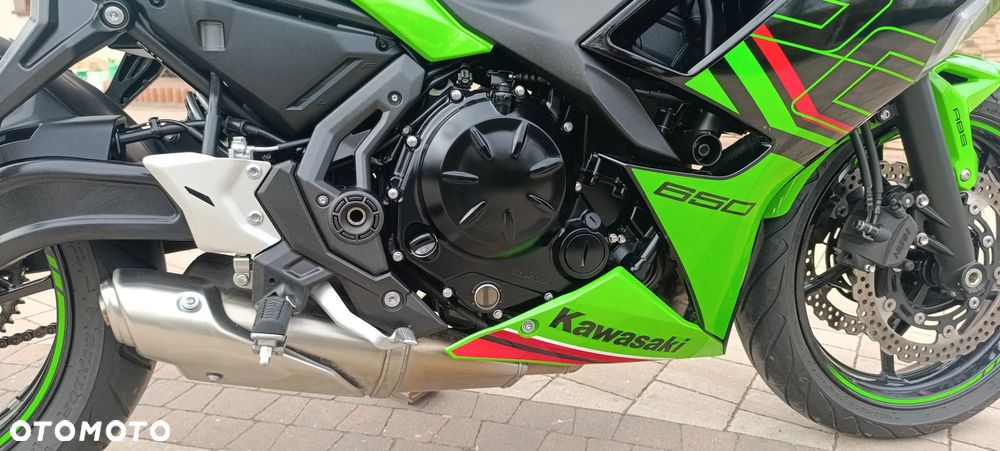 Kawasaki Ninja - 28