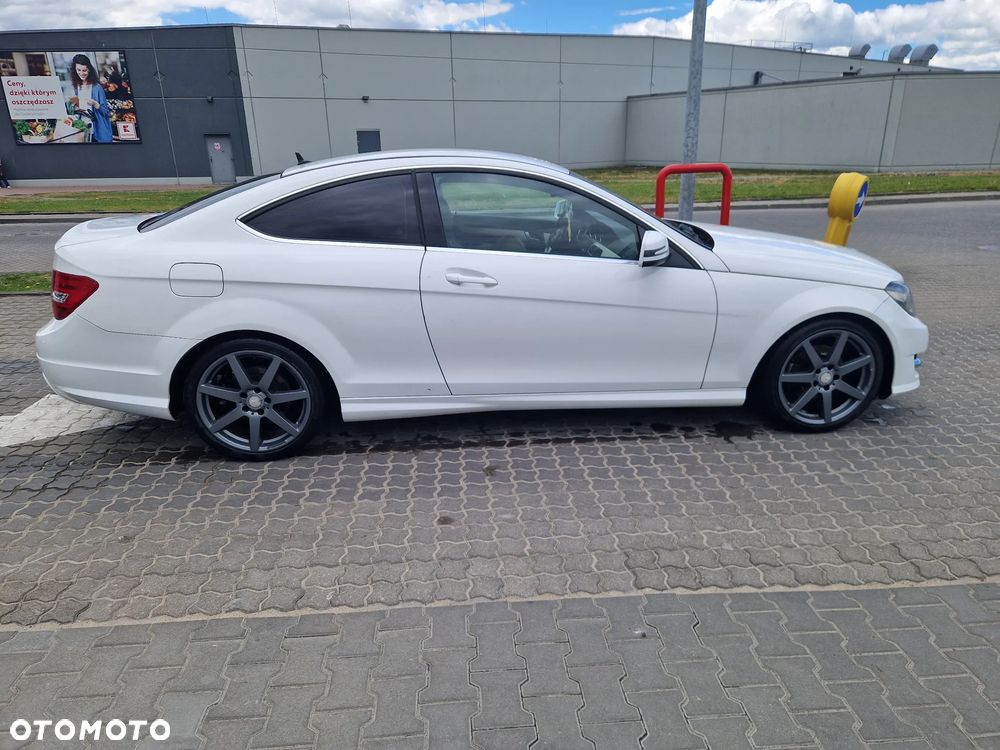 Mercedes-Benz Klasa C 250 CDI DPF Sport 7G-TRONIC - 3