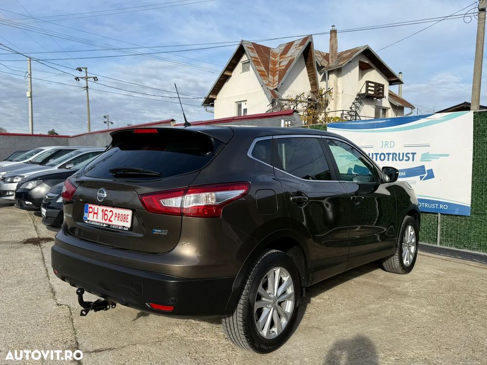 Nissan Qashqai 1.6 DCI Start/Stop N-Connecta - 23