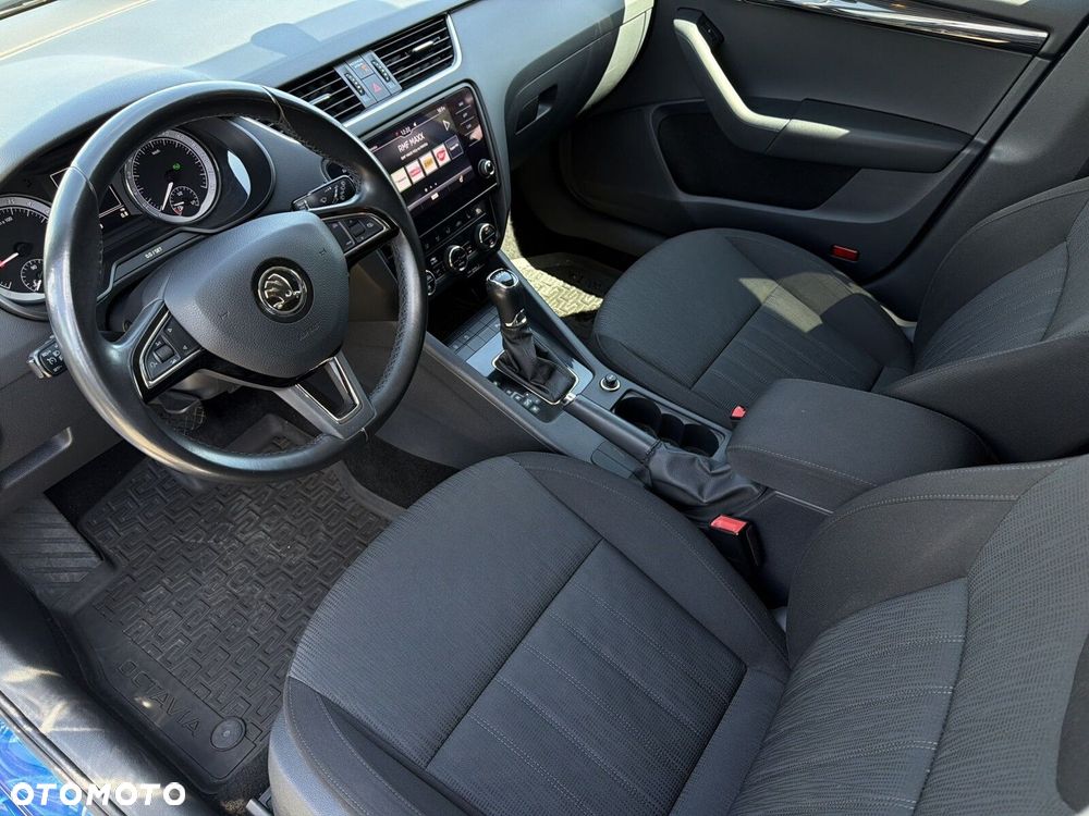 Skoda Octavia 2.0 TDI SCR Style DSG - 11