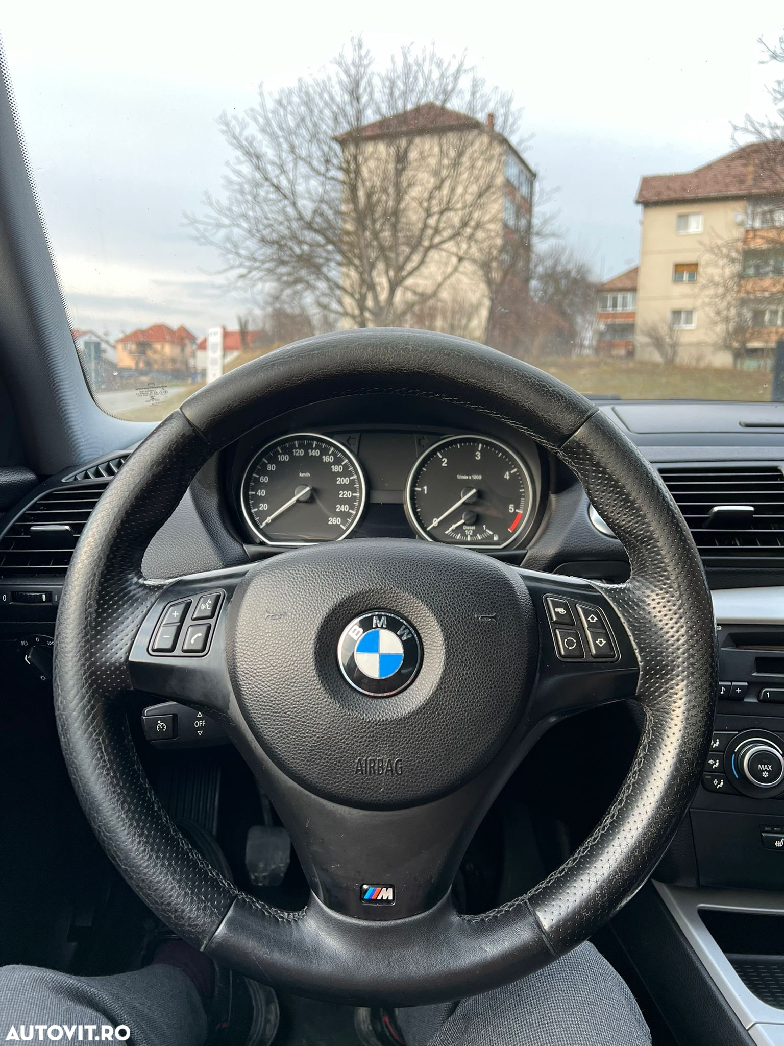 BMW Seria 1 123d Coupe Edition Exclusive - 6