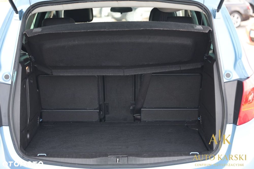 Opel Meriva - 12