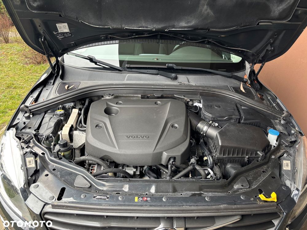 Volvo XC 60 D4 Geartronic Momentum - 9