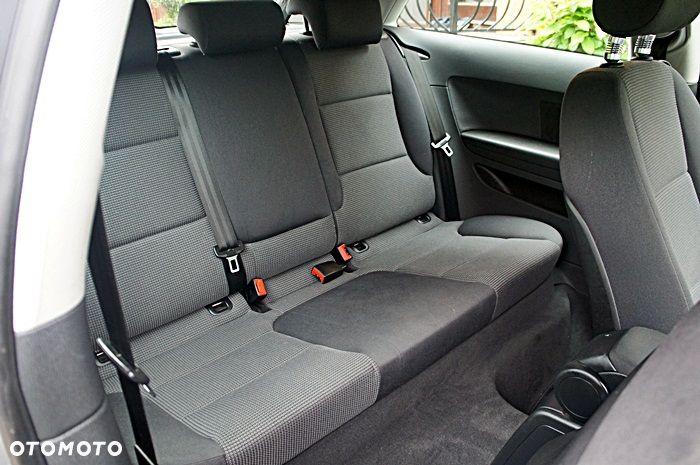 Audi A3 3-drzwiowe 1.6 Ambiente - 24