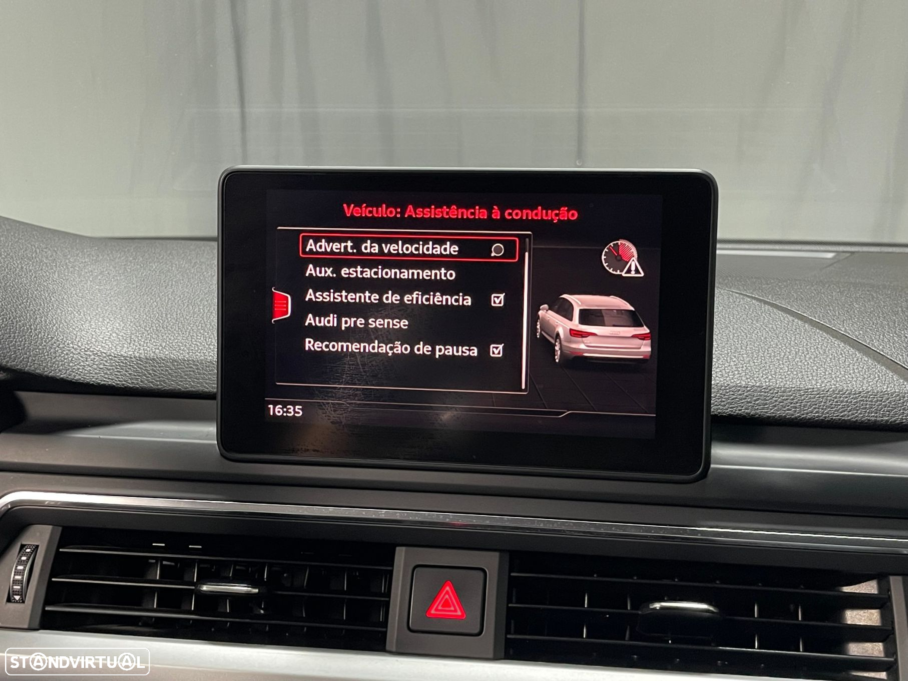 Audi A4 Avant 2.0 TDI Advance - 17