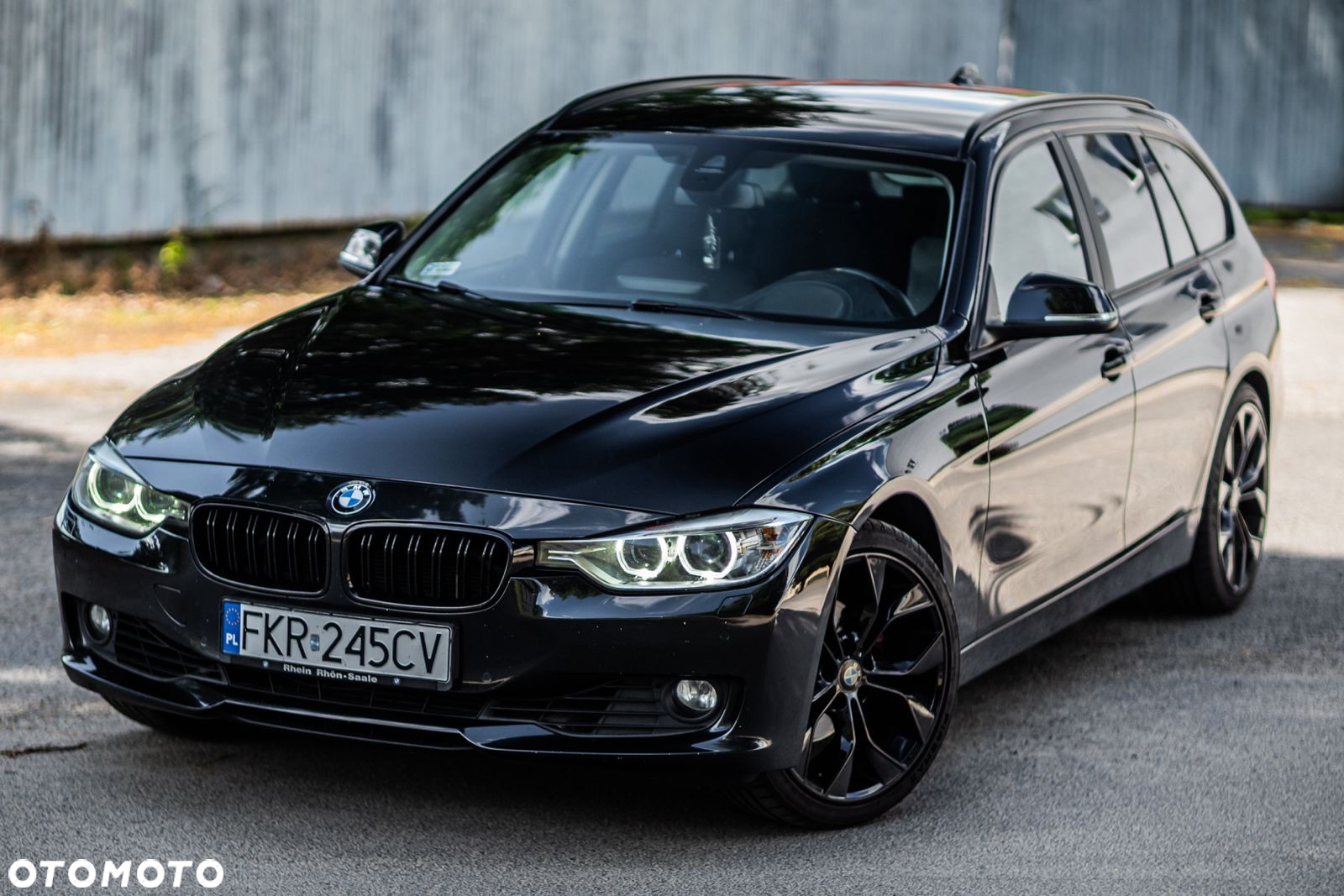 BMW Seria 3 320d Sport Line - 2