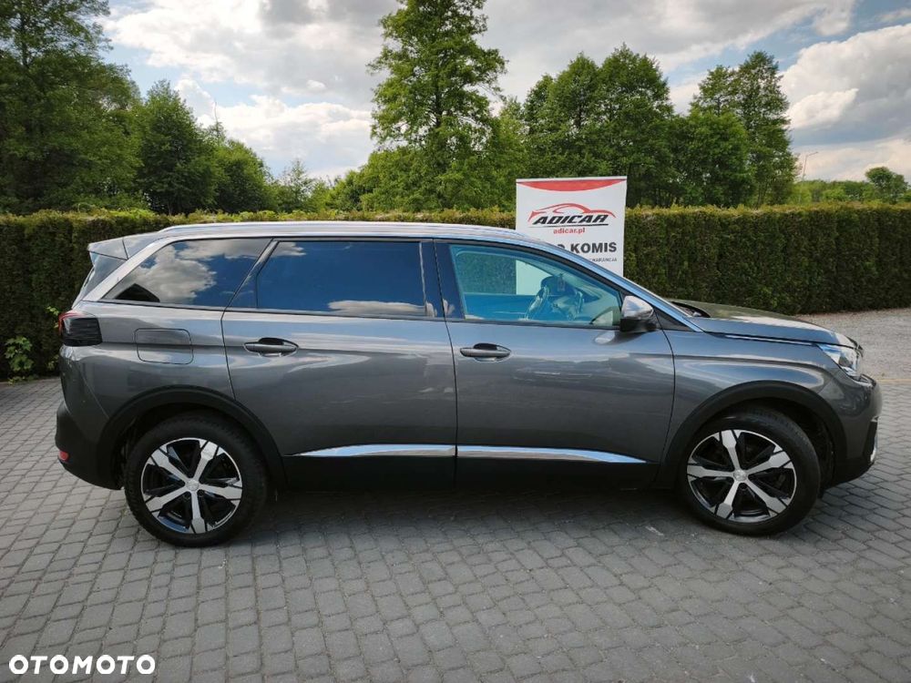 Peugeot 5008 - 5