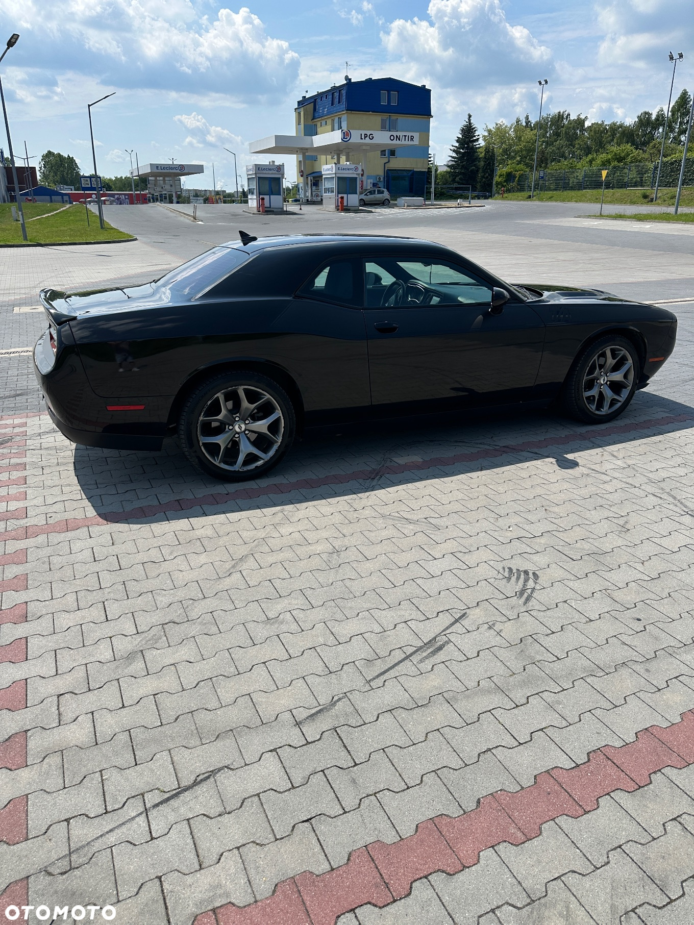 Dodge Challenger 3.6 SXT Plus - 17