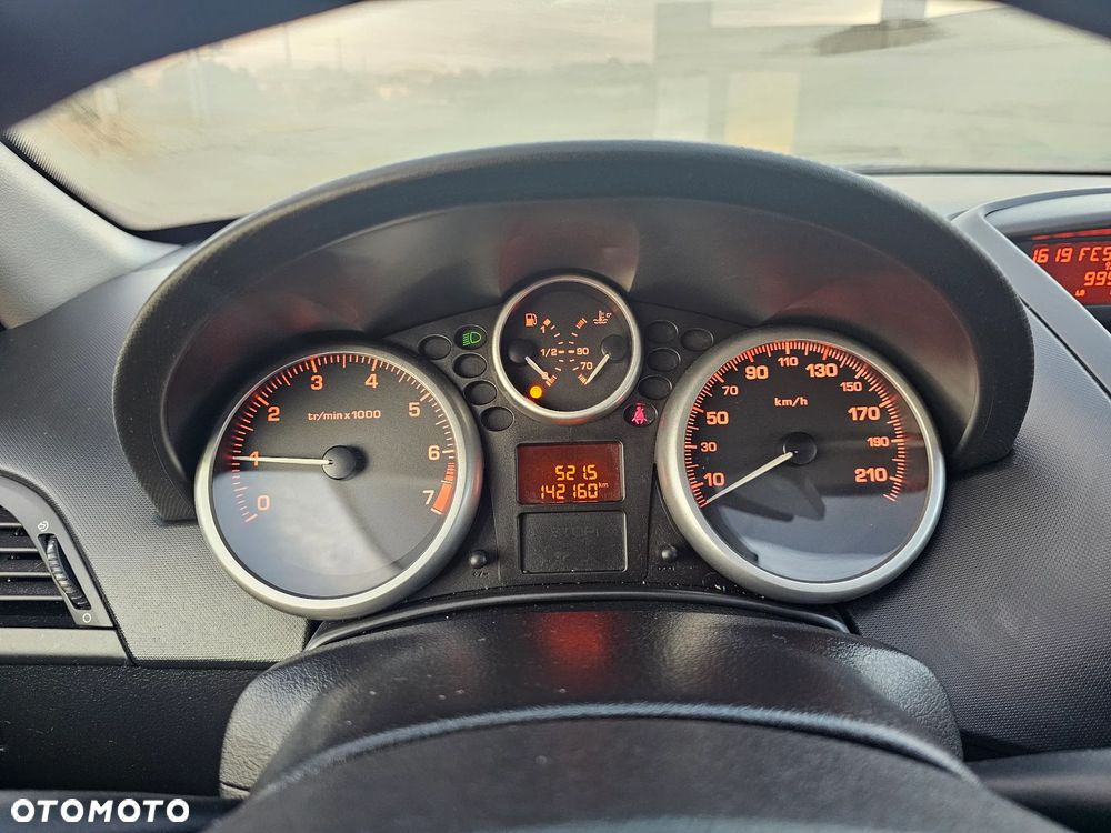 Peugeot 207 1.4 Presence - 11