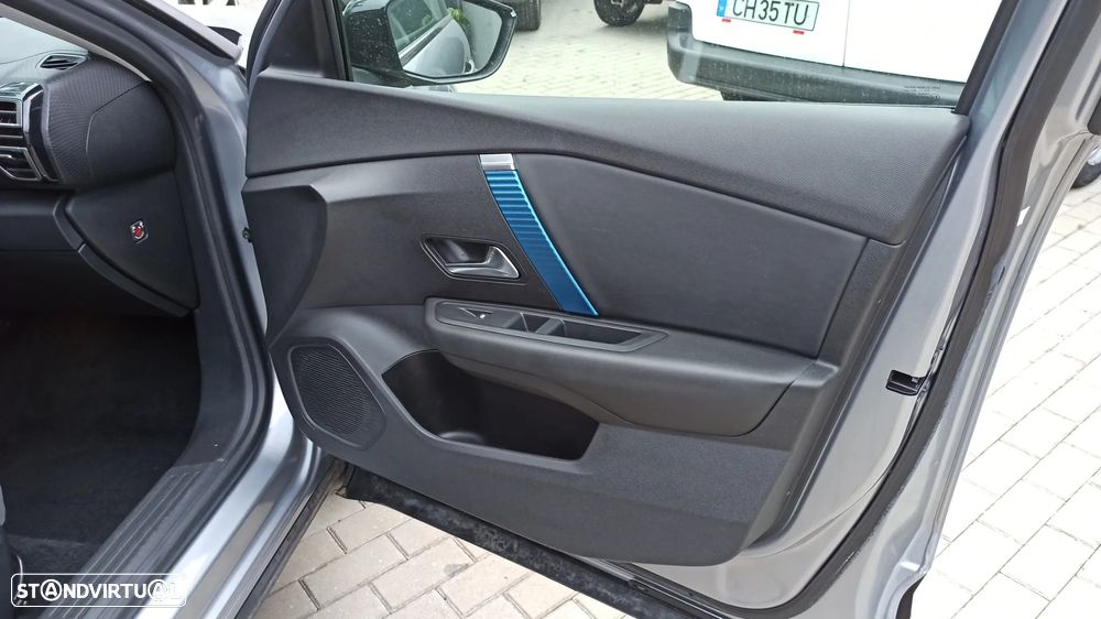 Citroën e-C4 Shine - 24