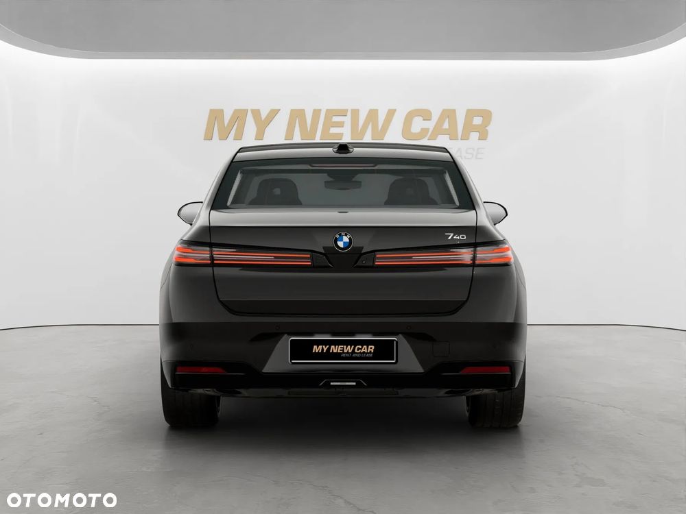 BMW Seria 7 - 23
