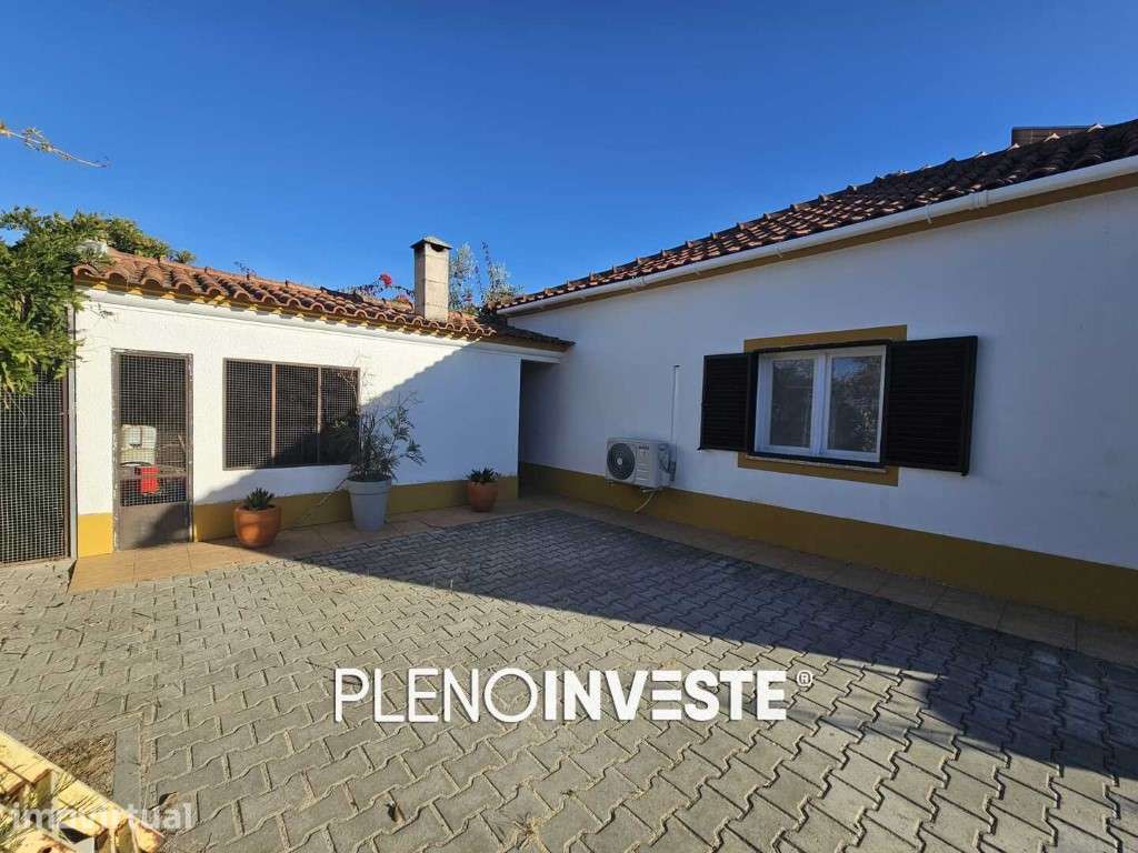 Moradia V2 com quinta de 7000 m2 Coruche - Grande imagem: 4/60