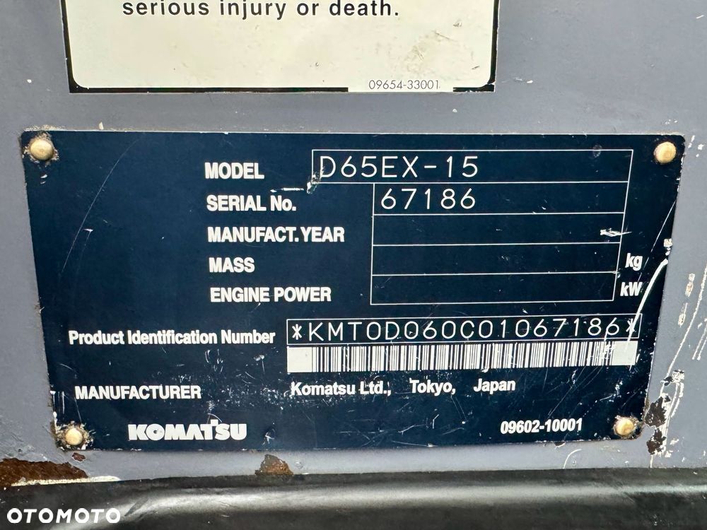 Komatsu D65EX-15 - 9