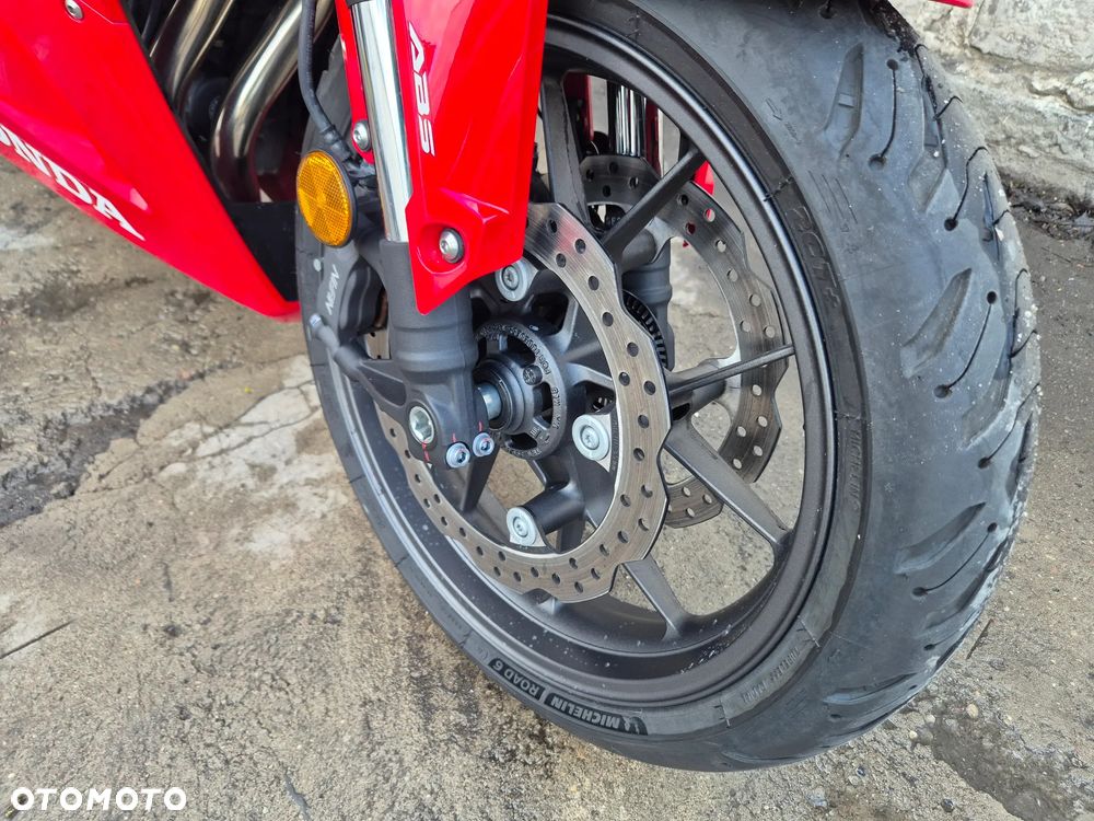Honda CBR - 2