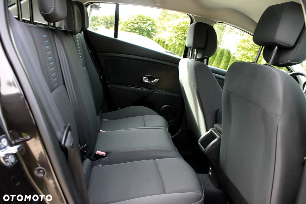 Renault Megane 1.6 16V 100 Expression - 8