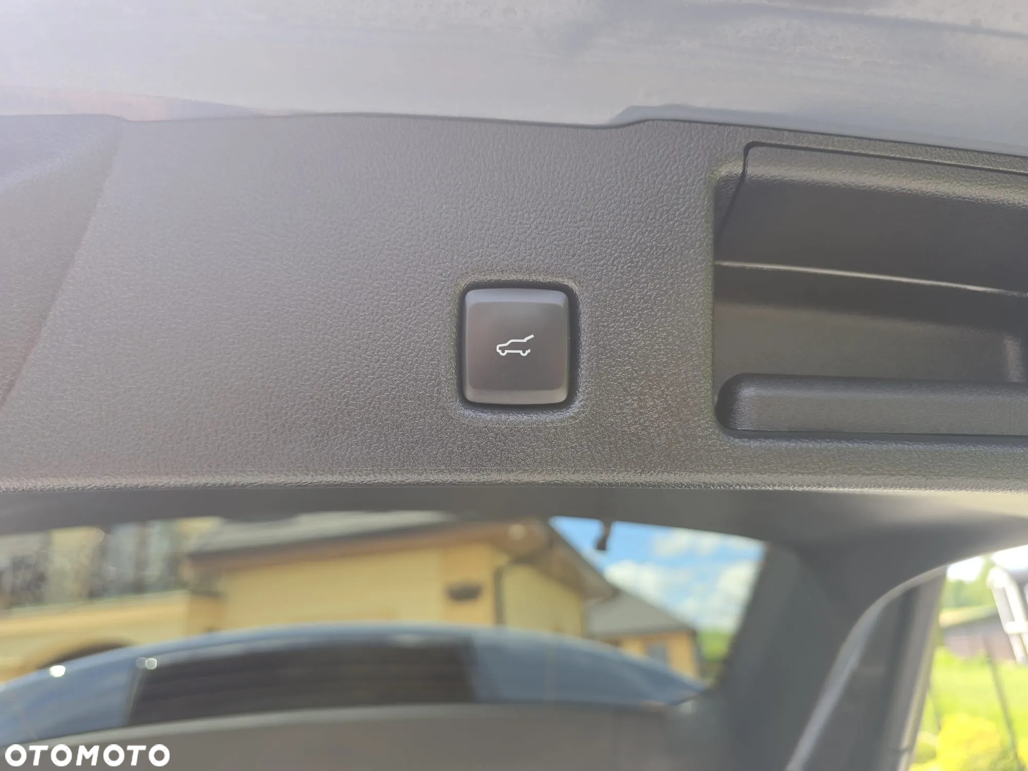 Ford Kuga - 12