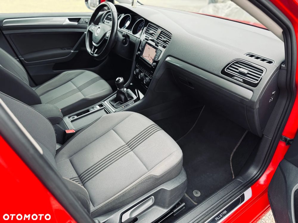 Volkswagen Golf - 19