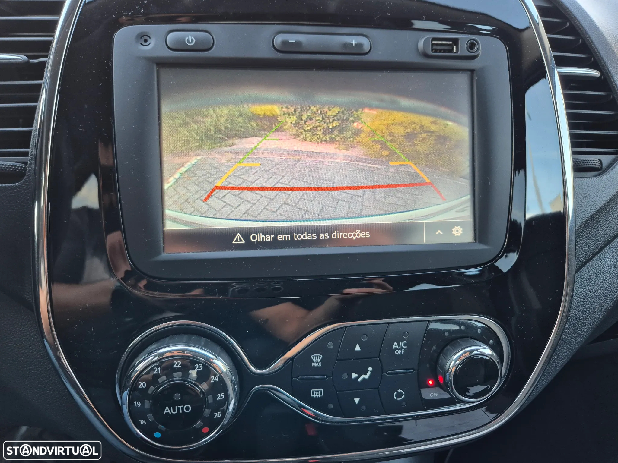 Renault Captur 0.9 TCE Exclusive - 4