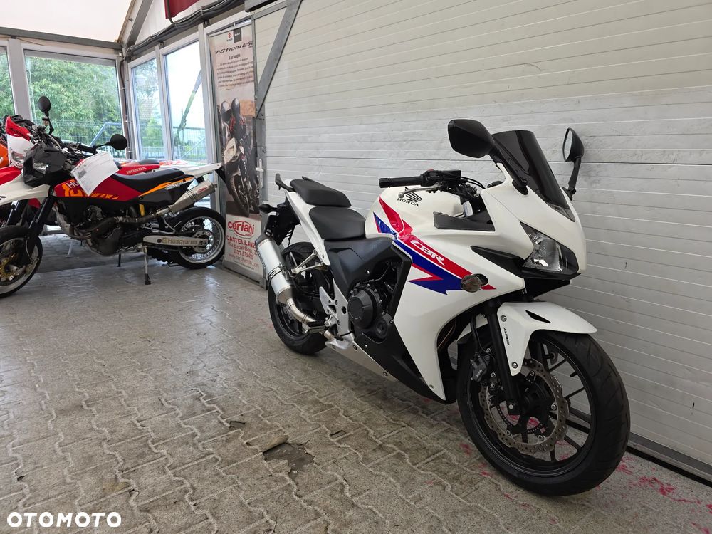 Honda CBR - 12