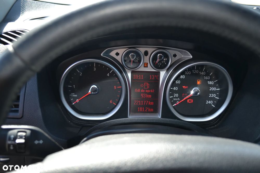 Ford Kuga 2.0 TDCi Titanium - 6