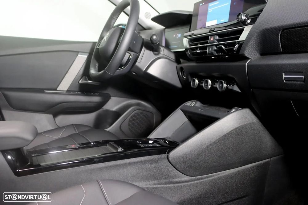 Citroën e-C4 X 50 kWh Shine - 29