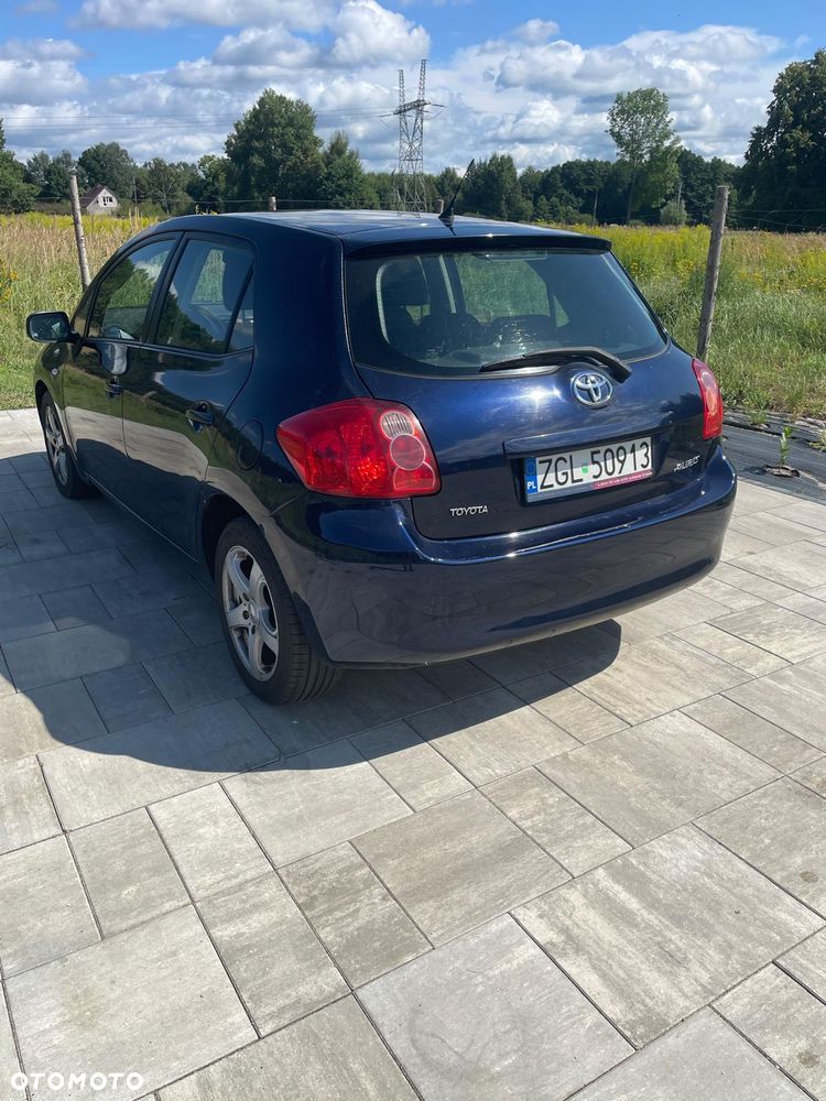 Toyota Auris 2.0 D-4D Luna - 3