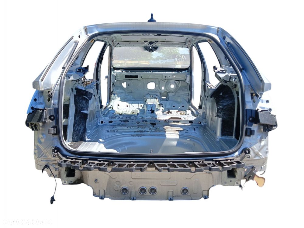 PAS TYLNY WANNA SKODA OCTAVIA IV KOMBI LAK: LA7W (19-24) - 2