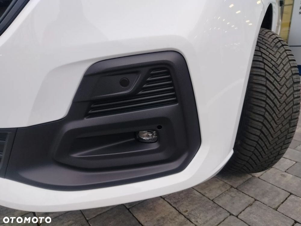 Ford Transit Connect - 22