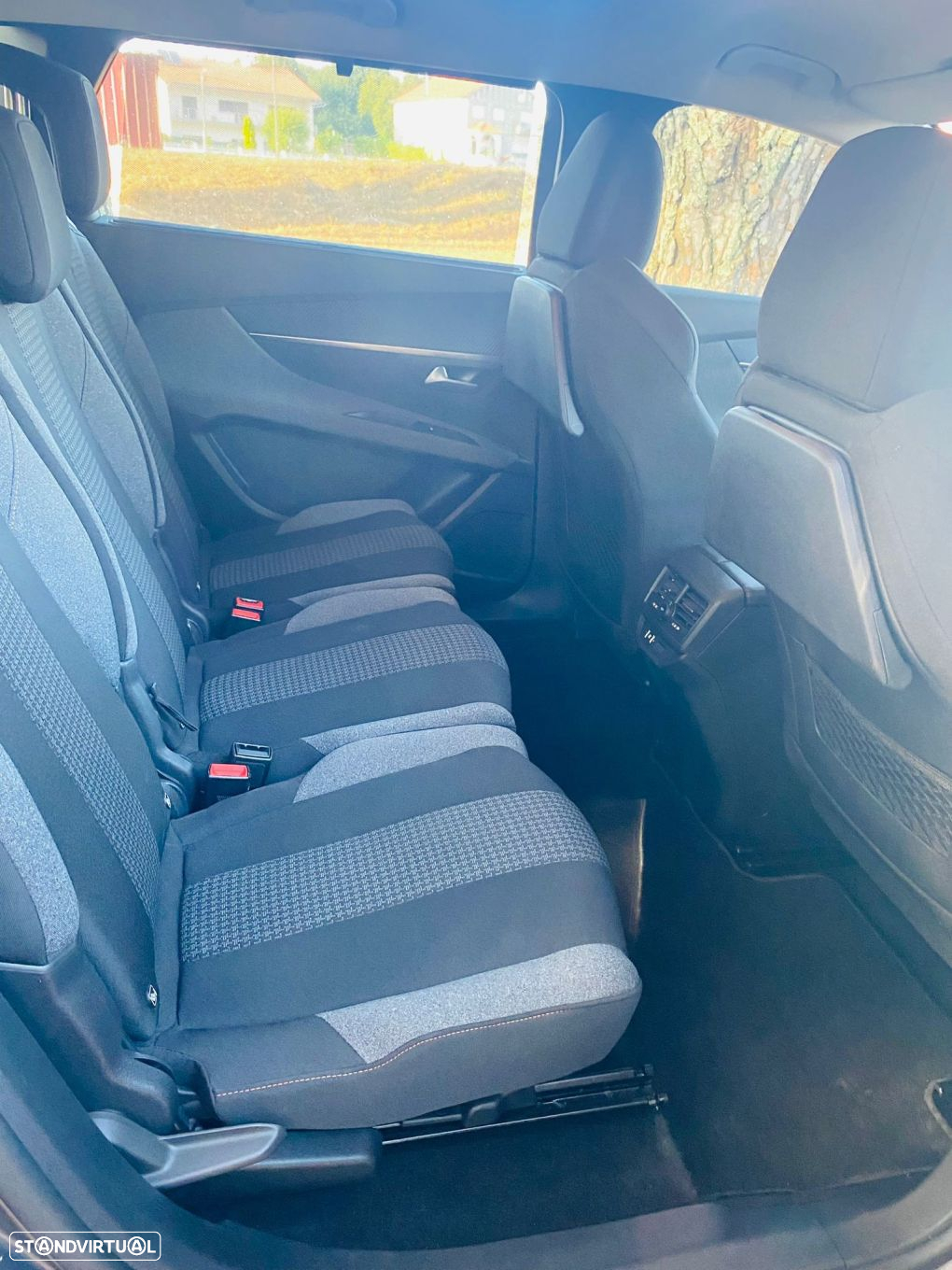 Peugeot 5008 1.2 PureTech Active Pack - 37