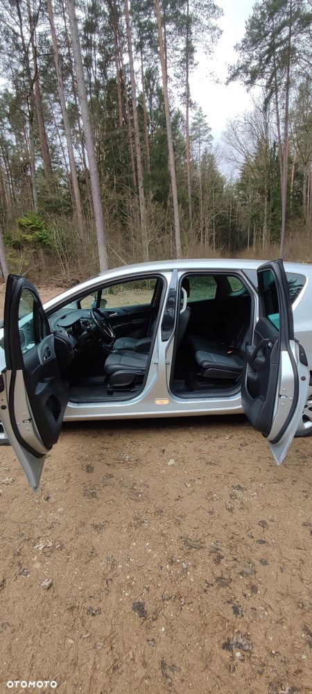 Opel Meriva 1.7 CDTI Cosmo - 9