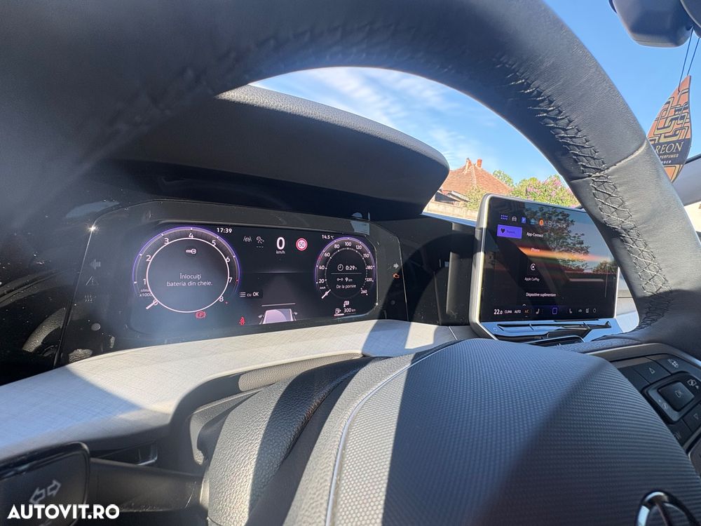 Volkswagen Golf 1.5 TSI Life - 13