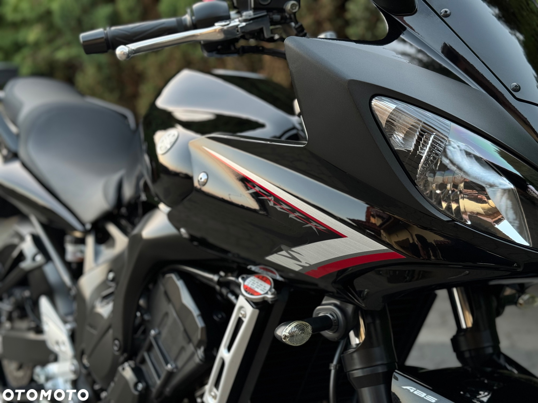 Yamaha FZ - 17