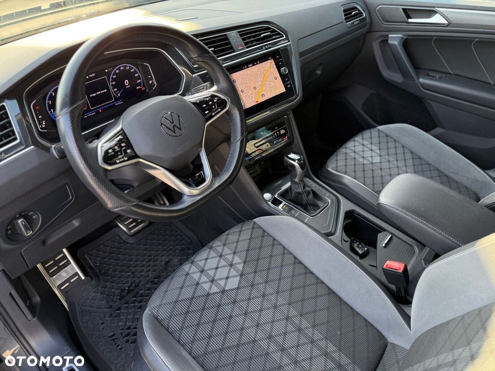 Volkswagen Tiguan - 20