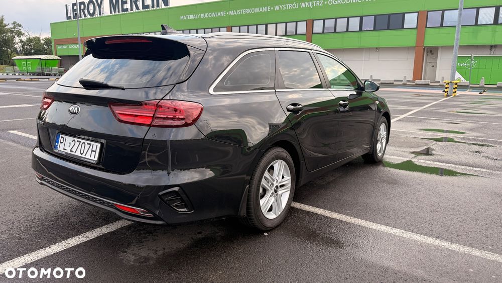 Kia Ceed 1.6 CRDi SCR M - 3