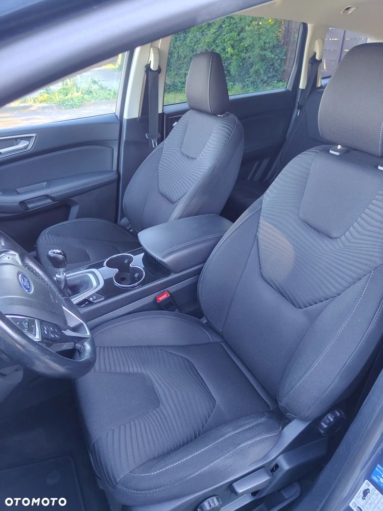 Ford S-Max - 7