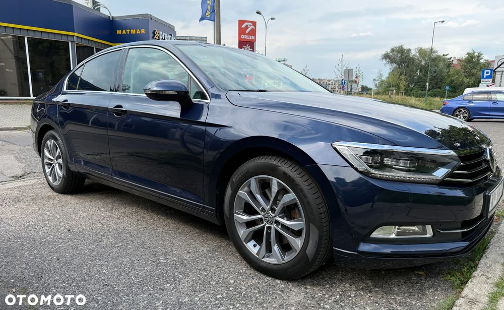Volkswagen Passat 2.0 TDI SCR Comfortline DSG - 9
