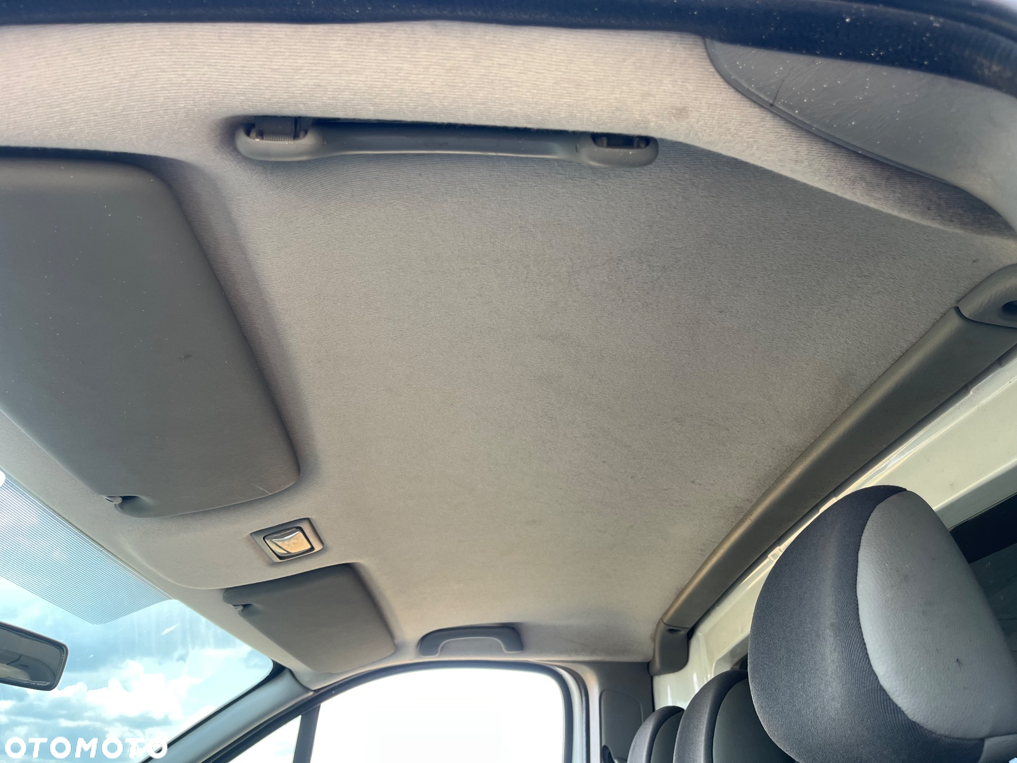 Opel vivaro - 16