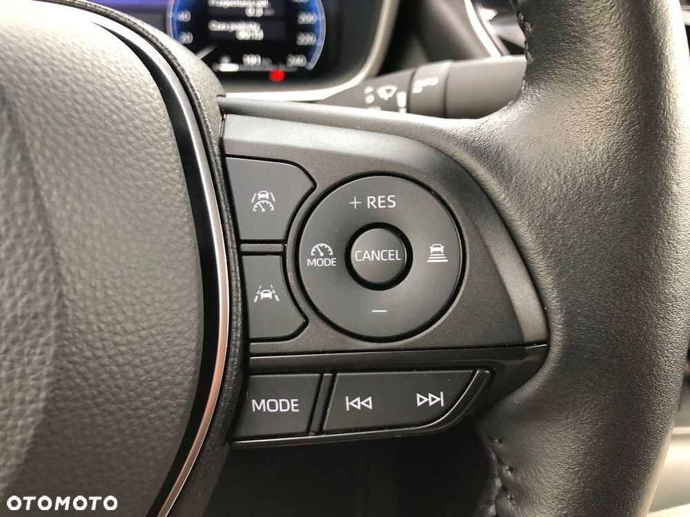Toyota Corolla - 28