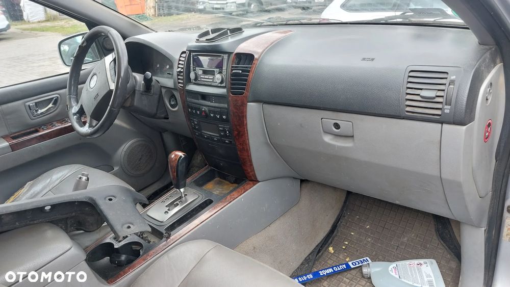 KIA Sorento 2,5 d 2008 2004 na części fotel lusterko drzwi szyby lampa maska klapa zamek panel koła felgi - 20