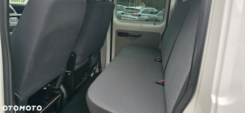 Volkswagen Transporter - 19