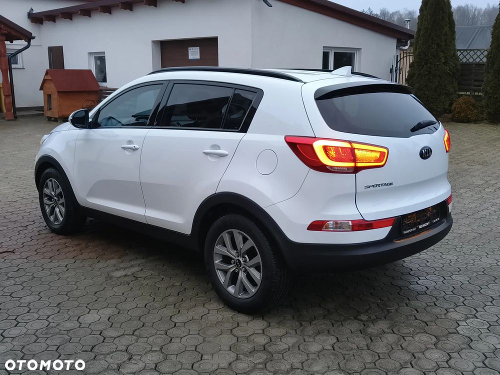 Kia Sportage - 4
