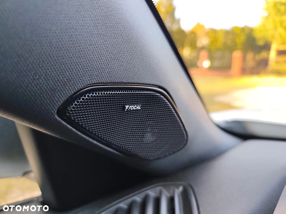 Peugeot 2008 1.5 BlueHDi GT S&S - 33