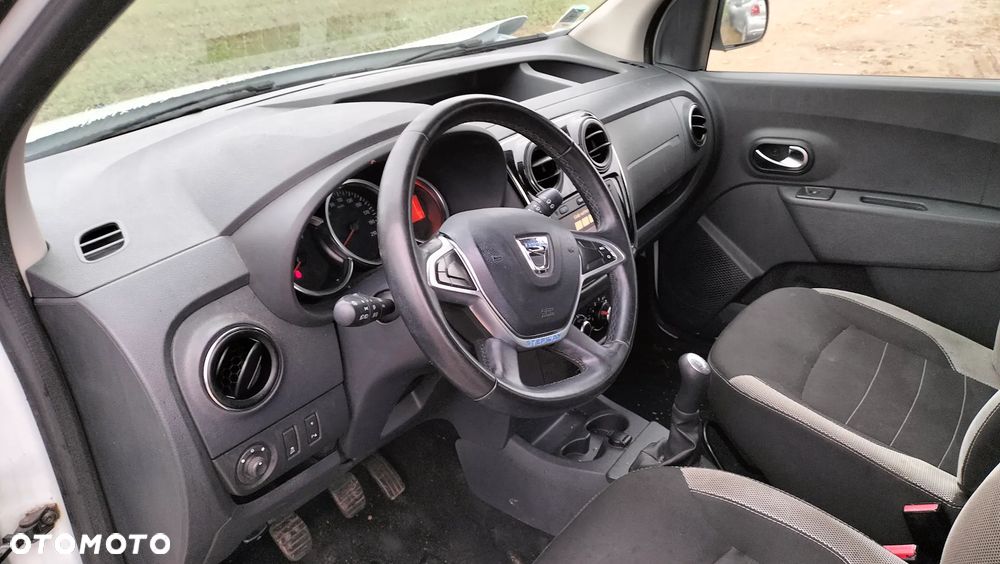 Dacia Dokker dCi 90 Stepway Celebration - 14